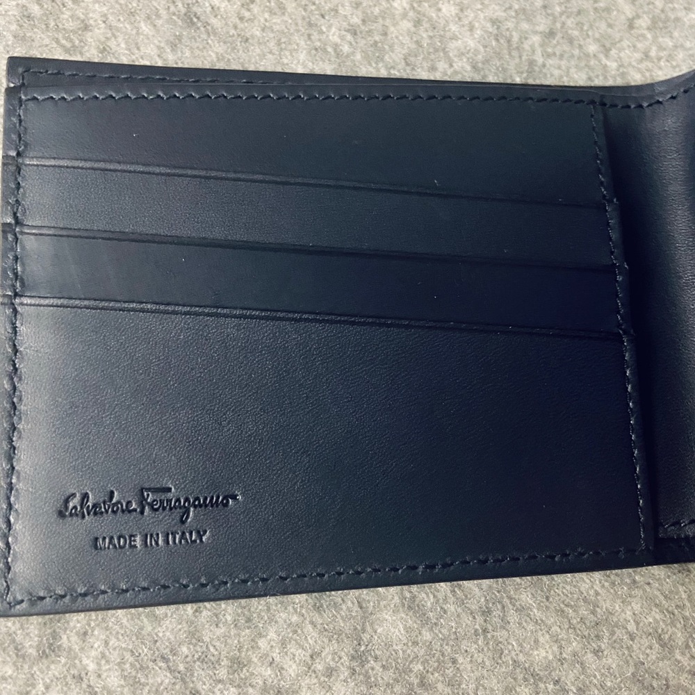 SOLD NWT Ferragamo Bifold Wallet Leather studded - Picture 6 of 8